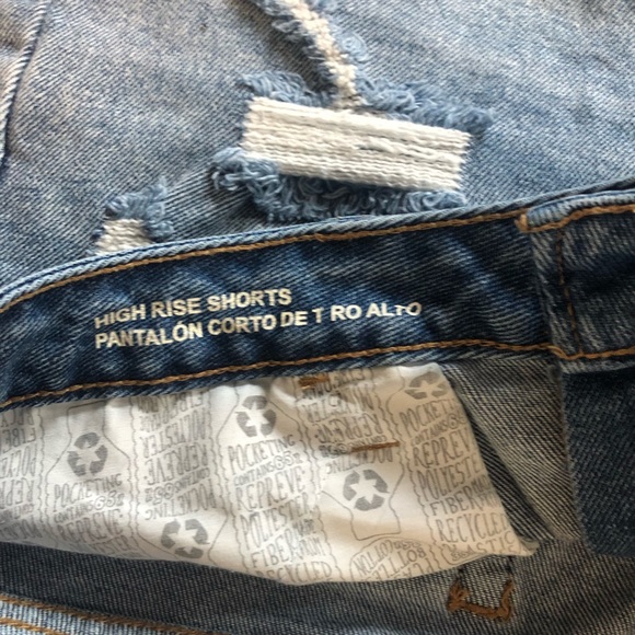 Wild Fable 4 Inch High Rise Short - Picture 2 of 3